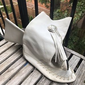 Elastomere leather boots